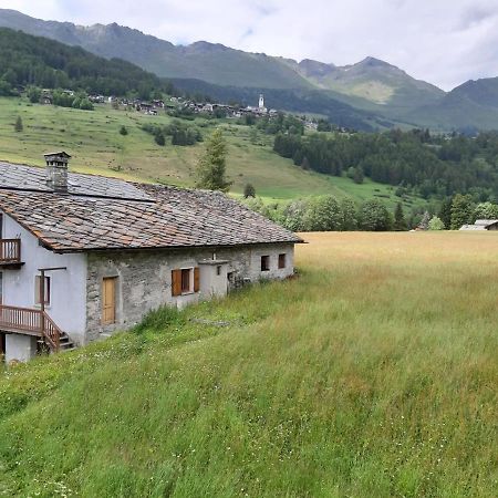 La Rondine - Appartamento Panoramico 6 Posti Letto In Villetta Champoluc Exterior foto