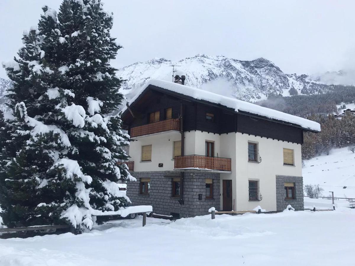 La Rondine - Appartamento Panoramico 6 Posti Letto In Villetta Champoluc Exterior foto